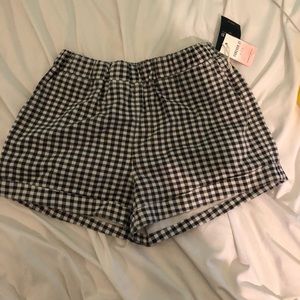 NWT!!! Cute checkered shorts! Never worn!